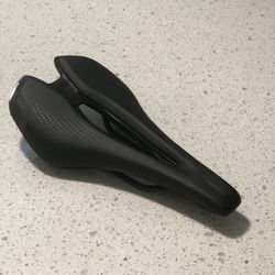 Saddle Giant Approach