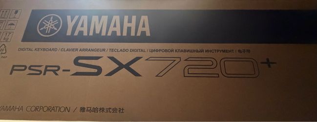 Yamaha PSR-SX720+