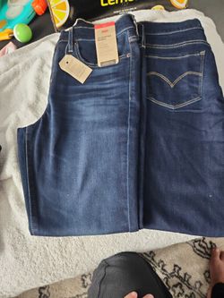Levi's 311 Shaping Skinny
