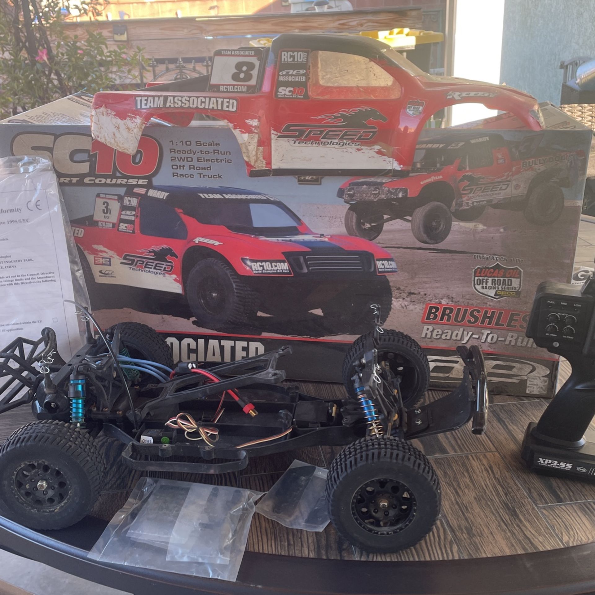 Team Associated SC10 RC Truck