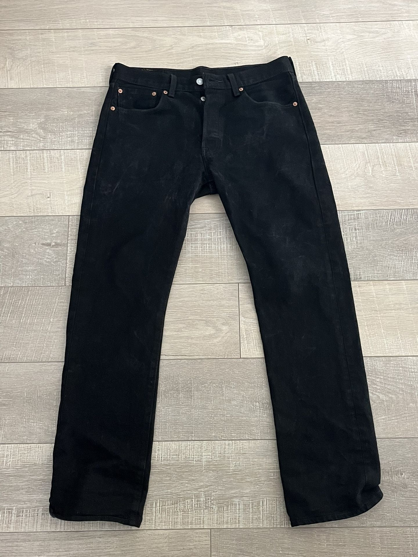 Black Levi 501s
