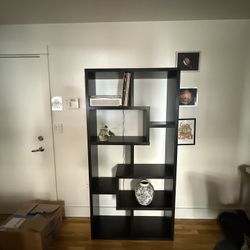 Book Shelf 