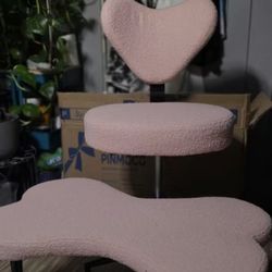 Heart 360 swivel Chair
