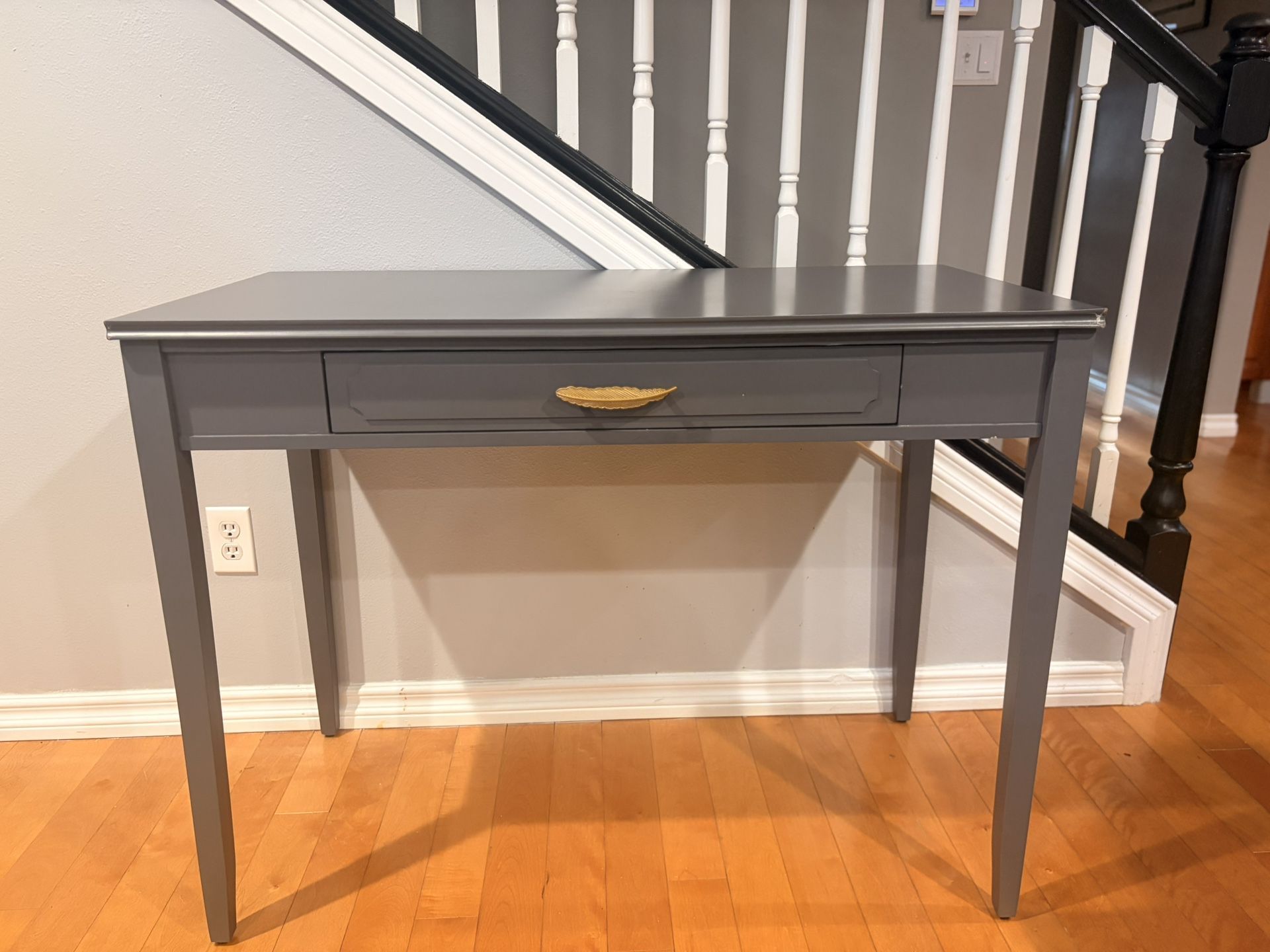 Adorable Grey desk