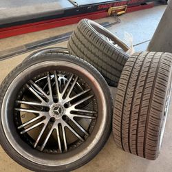 Mercedes Rims And tires. 20” Inch Tires 90% Tread 