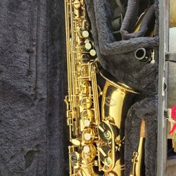 Unison Alto Saxophone - Like NEW