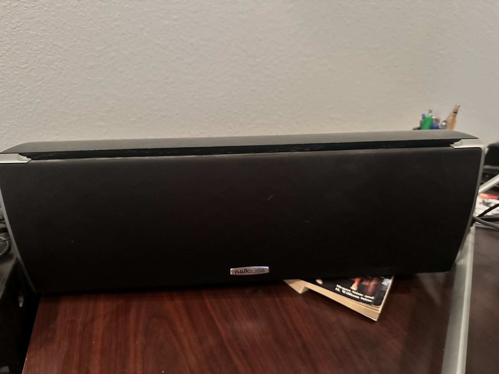 Polk Audio CSi A4 Center channel speaker