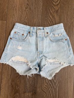 Levi's High-Rise Shorts size 24
