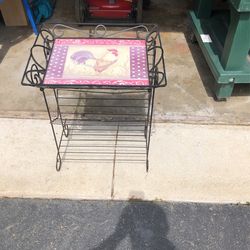 Cocktail Table Top Comes Off To Carry