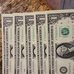 5 Sequential Consecutive $1 Bills From 0 To 4 In It's Series