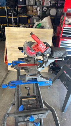 Milwaukee 7 1/4 miter saw with delta stand