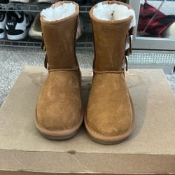 Koolaburra by UGG (Kids) For sale 