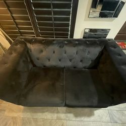 Used Black Sofas 