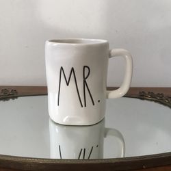 ✔️ Rae Dunn “Mr.” Cup/Mug 😎   