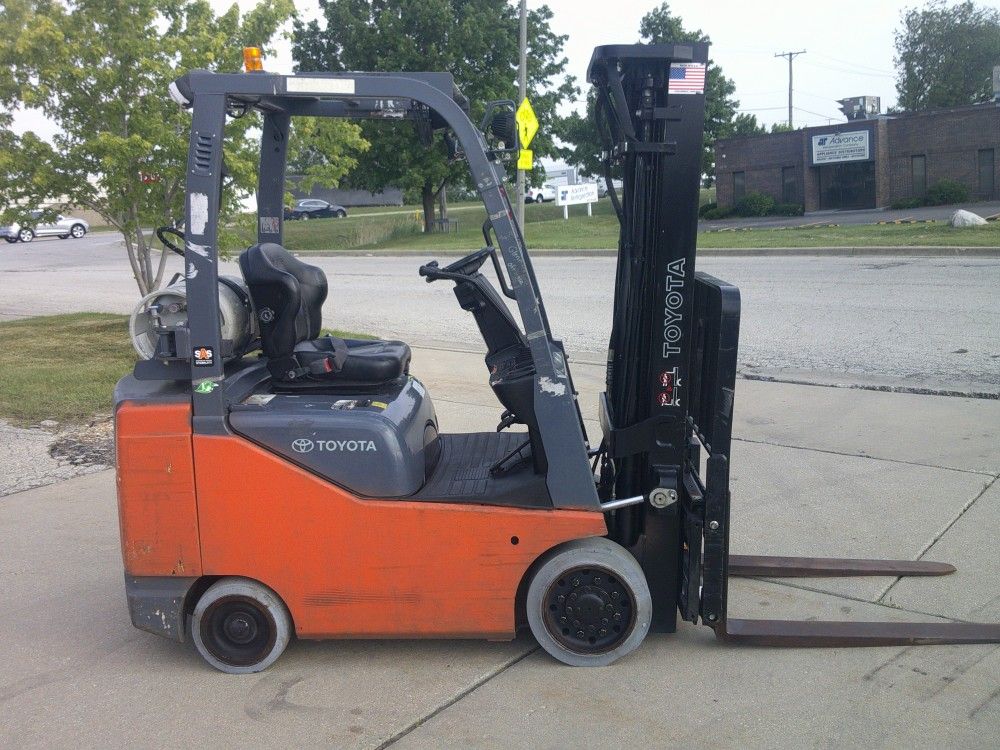 Toyota 4000 LB. Capacity 2018 Forklift