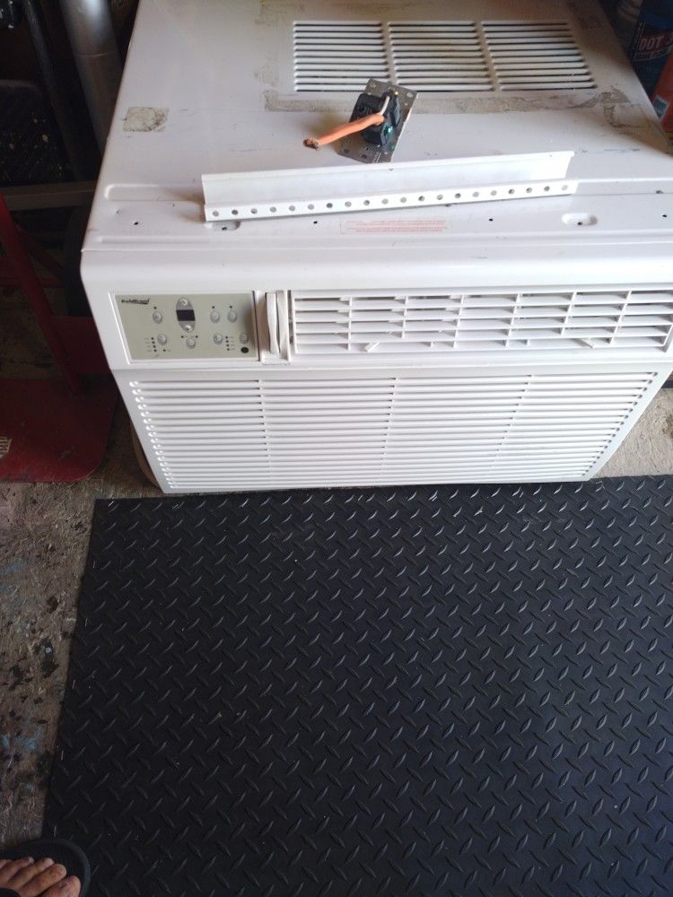 Koldfront 24000K BTU AC/Heater