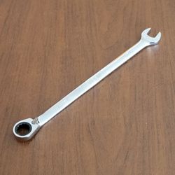 ICON Tools WRM14 - 14mm Replacement Reversible Ratcheting Wrench From
Set WRM-10. Perfect shape, like new. please see the photos.