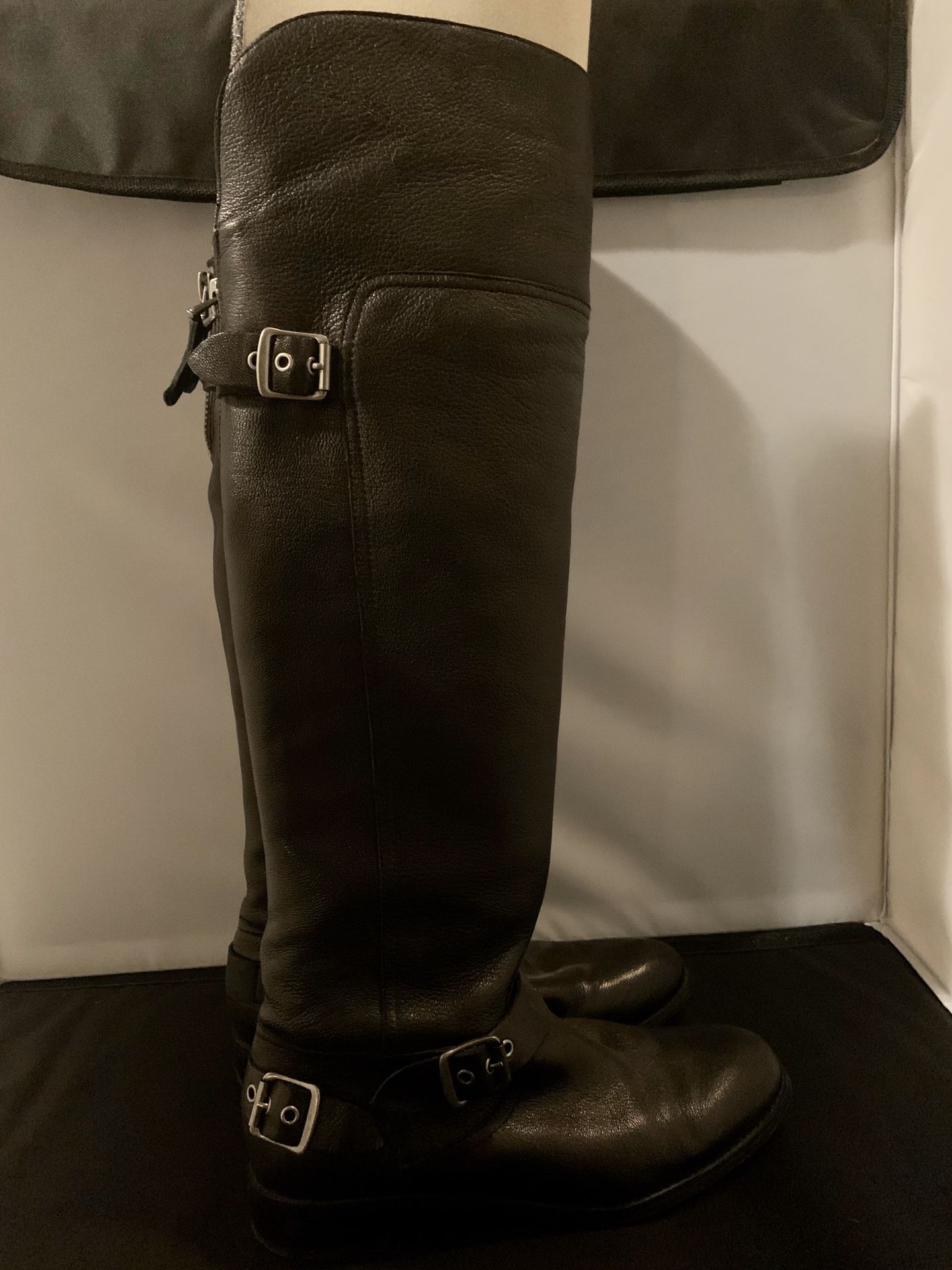 Guess riding boots