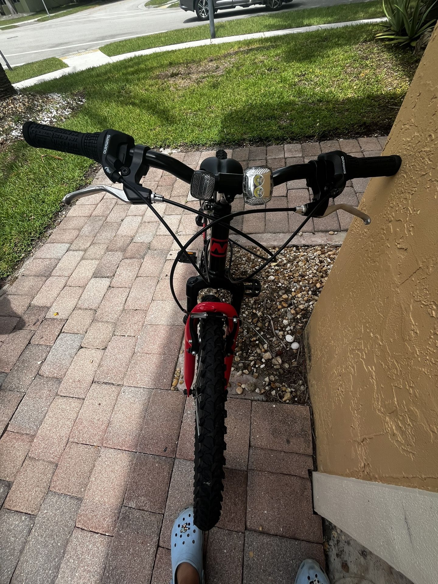 Nishiki Boys’ Pueblo 24” MTB Bike