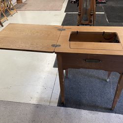 Sewing Machine Table And Chair