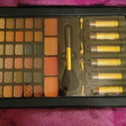 Make Up Set