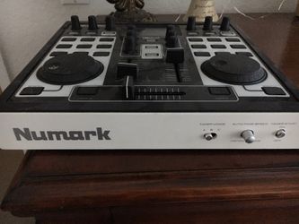 Numark DJ mixer
