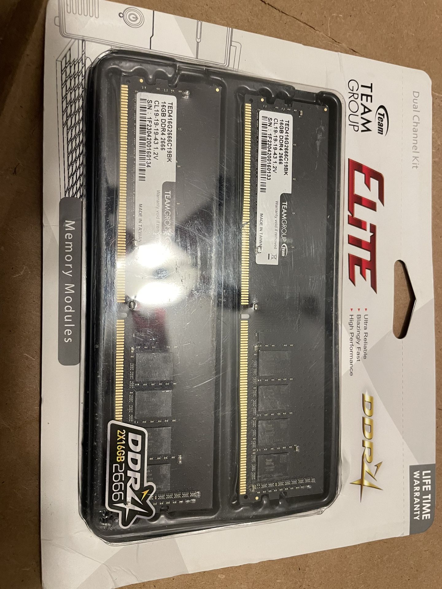 TEAMGROUP Elite DDR4 32GB Kit (2 x 16GB)