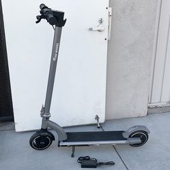 $165 (New in Box) 5th Wheel M1 Electric Foldable Scooter 13.7 Miles Range, 15.5 MPH, 500W Peak Motor, 8” Inner-Support Tires 