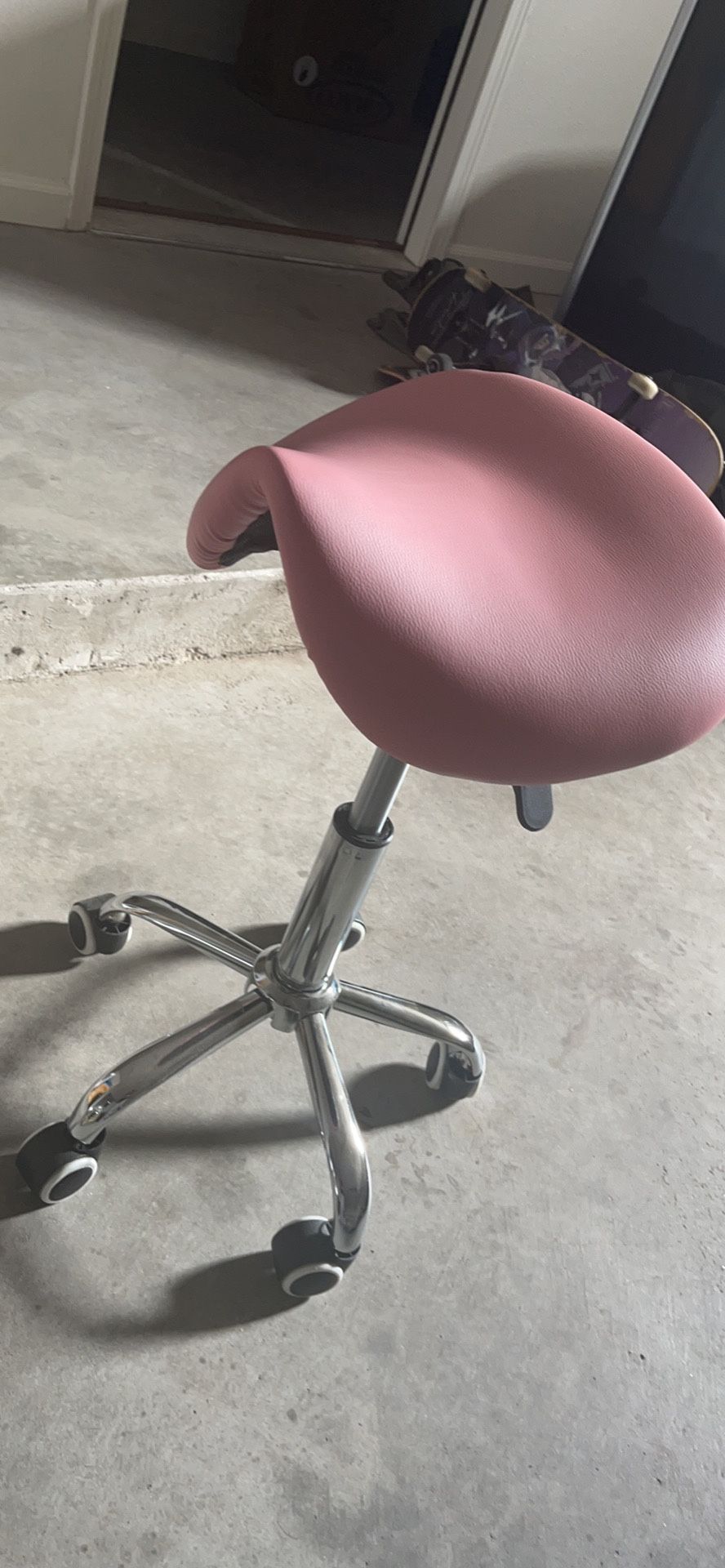 Saddle Chair