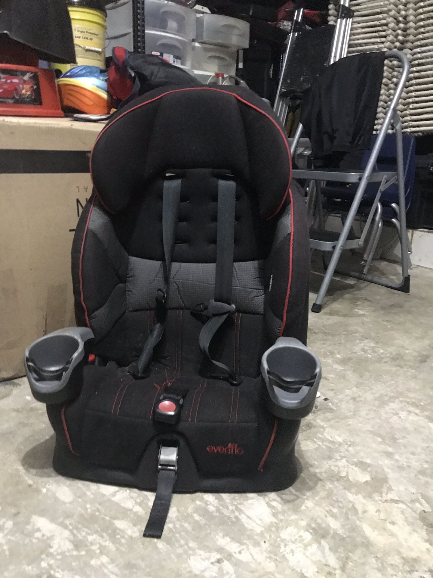 Baby car seat (evenFlo)