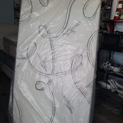 Twinn Size Organic Hybrid Cool Memoryfoam Matres!!!!