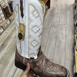 mens western boots