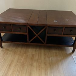  Bassett Furniture Rectangle Brown/cherry Finish Coffee Table Solid