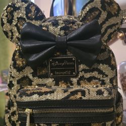 Disneyland Park Leopard Sequined Loungefly Bag