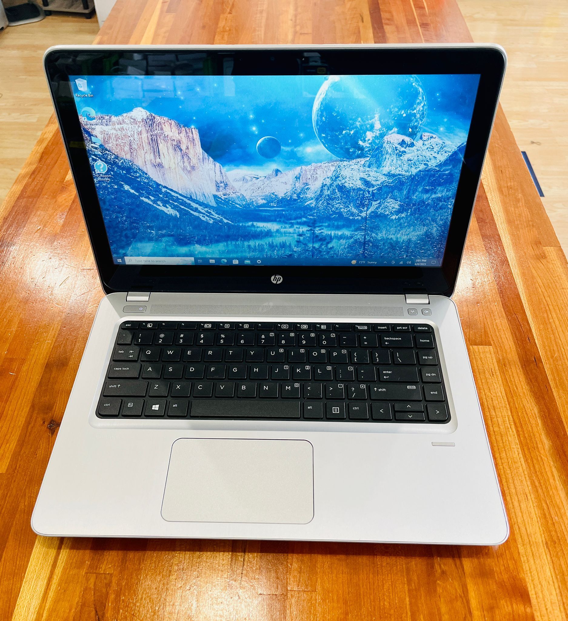 HP Probook 440 G4 TouchScreen 14” 7Th Gen i5 8GB RAM 750GB FUSION - Camera Defective