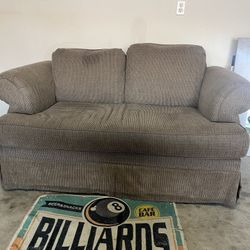 Couch / Love Seat 
