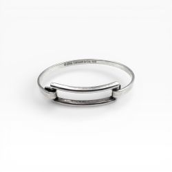 Tiffany & Co. Sterling Silver Open Rectangle 6.25" Bangle Bracelet. (Pre-Owned)