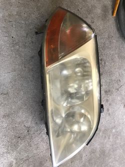 01-03 Honda Acura MDX right passenger side headlight.