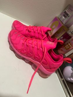 Pink vapor max (size 6)
