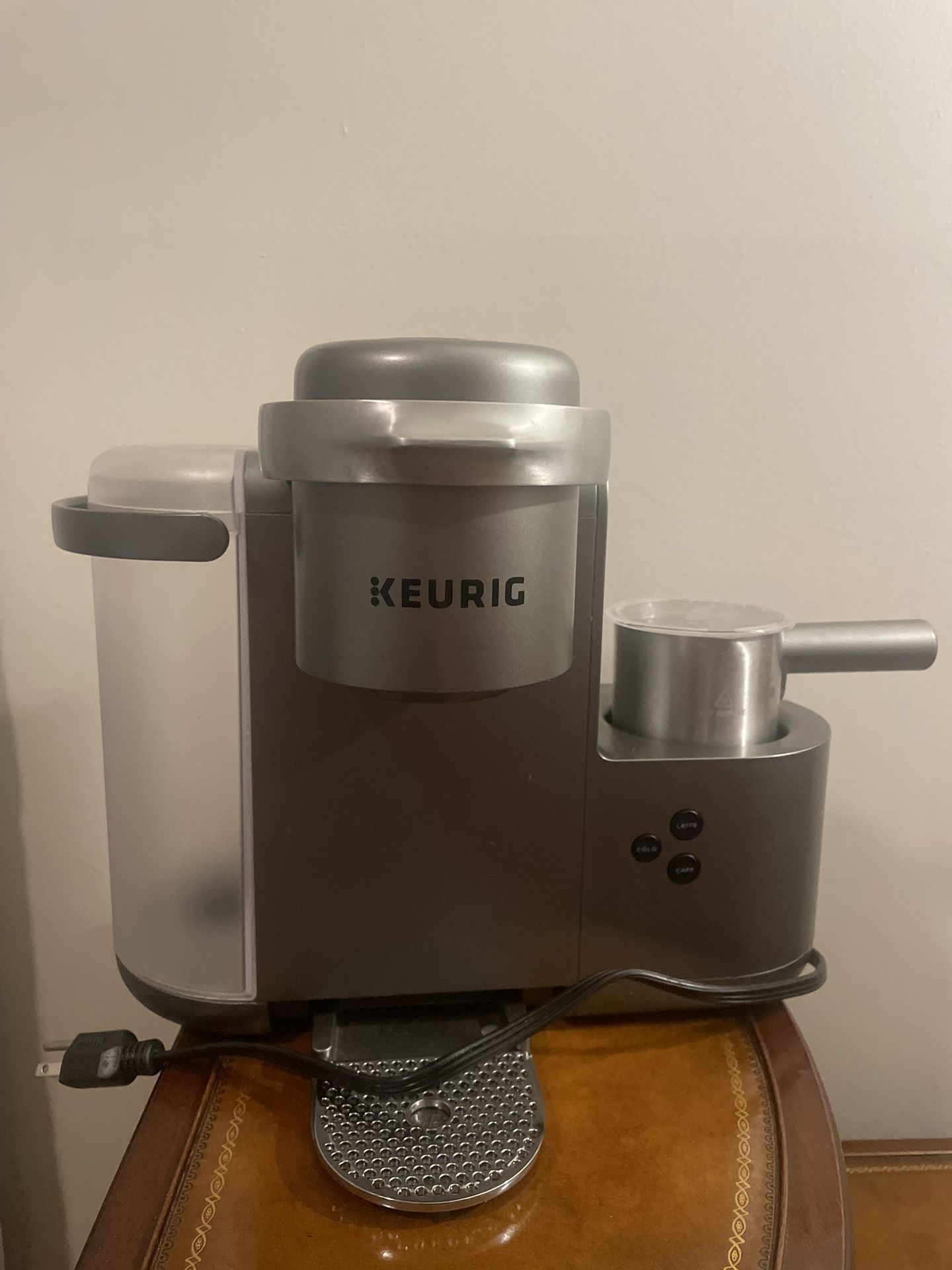 Keurig Cafe With Latte Maker