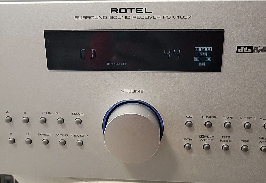 READ Rotel RSX-1058 Audio Video 7.1 Surround Receiver NO REMOTE TESTED EXCELLENT CONDITION