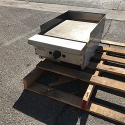 NSF 18 ins gas heavy duty griddle made in USA