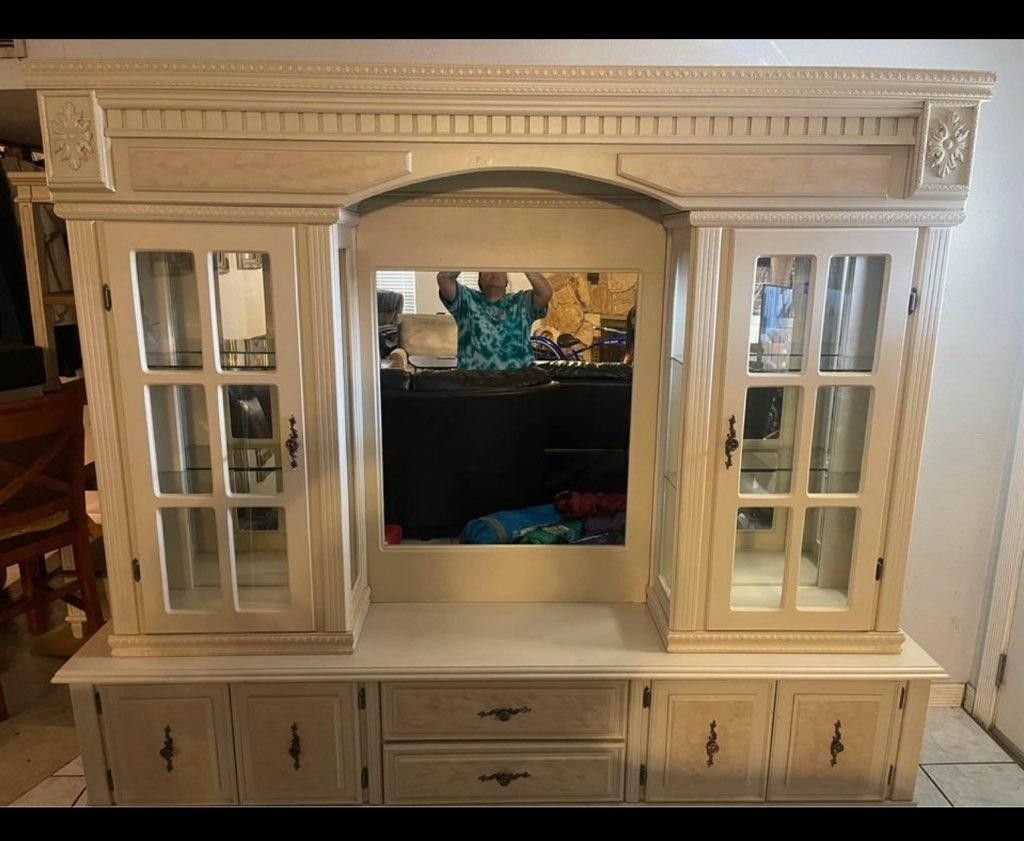 China cabinet $650 OBO