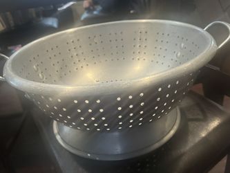Commercial Kitchen Strainer