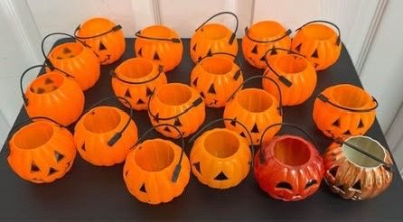 19 Mini Pumpkin Pails Halloween $7 for All