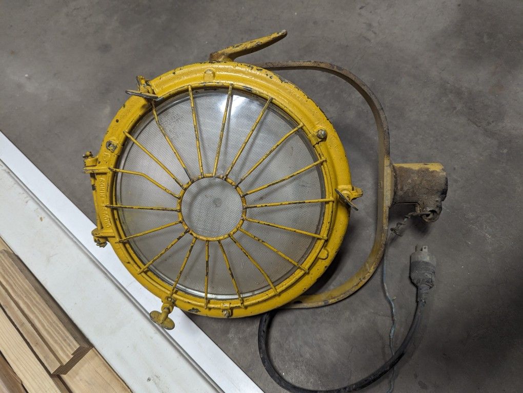 Vintage Crouse Hinds industrial flood light.