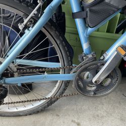 GIANT - Mountain bike OBO