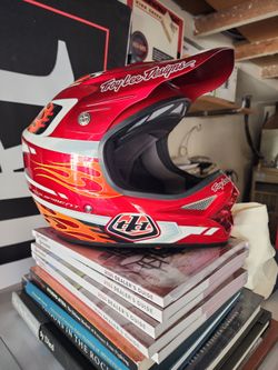 Large helmet