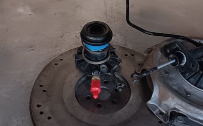 Ford F150/Broncos Flywheel And Pressure Plate