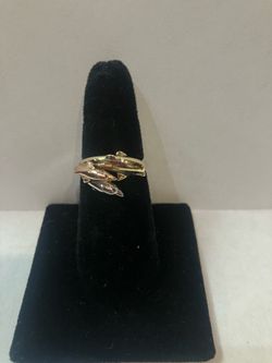 10k gold ring #111170-1 MJ
